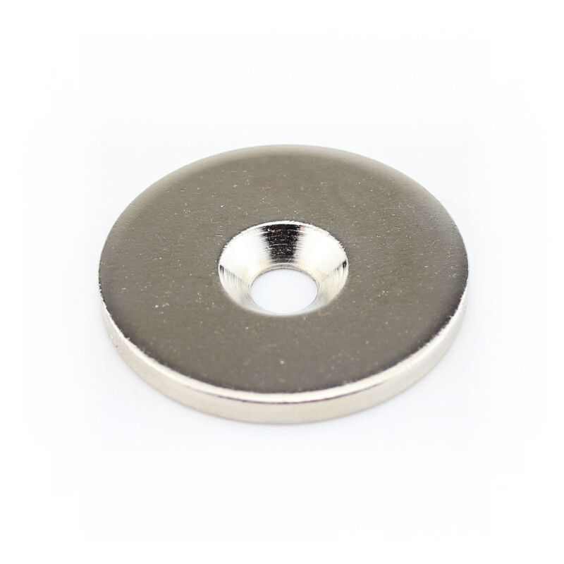  Metallscheiben und Metallplättchen bieten wir...