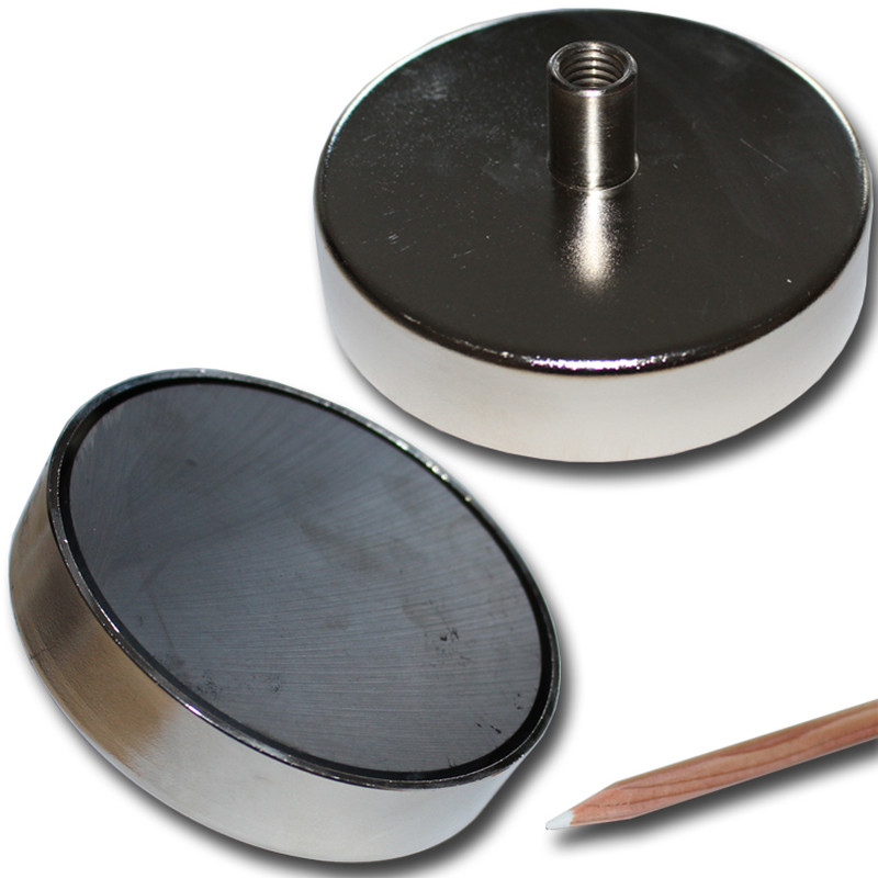 Ferrite flat pot magnets Ø 100 x 22 mm, with screwed bush M12x21mm - 90 kg / 900 N