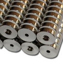 Neodymium magnets 18x3,5x5 with counterbore South NdFeB N40 - pull force 8 kg -