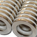 Neodymium ring magnets Ø40xØ25x5 NdFeB N45 - pull force 10 kg -