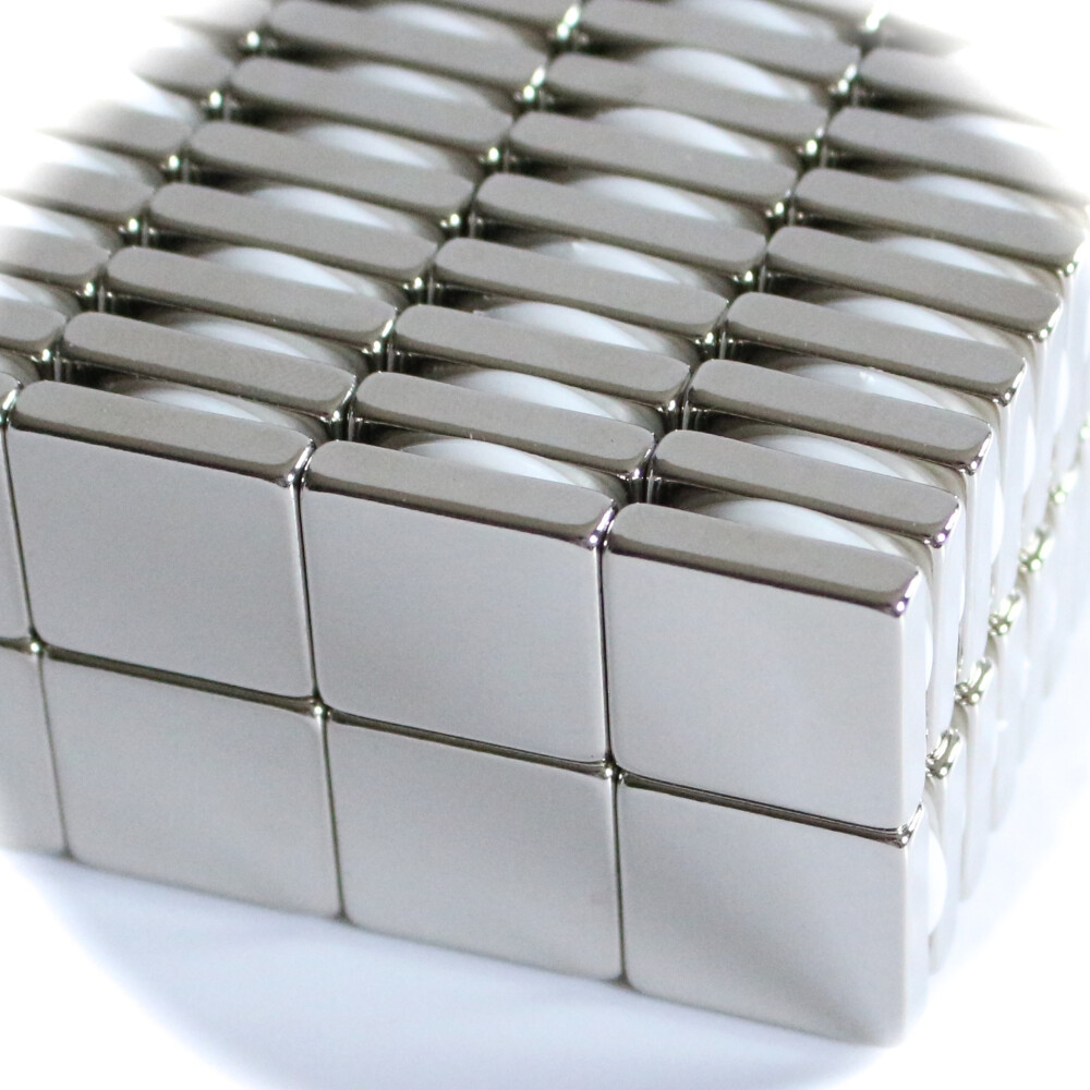 Magnetone Potentissimo Al Neodimio 20x20x5 Mm – 8,5 Kg Di Forza! Ideale Per Fai Da Te, Hobbistica E Super Magneti N45.