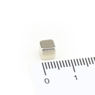 Neodym Magnete 5x5x5 mm NdFeB N35