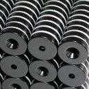 Neodymium magnets 20x4,2x5 with counterbore North black Epoxy - pull force 8,5 kg -