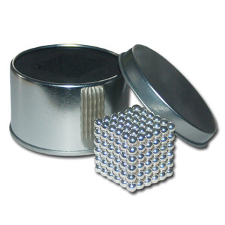 Neocube Set mit 216 Neodym Magnetkugeln Silber in Metalldose