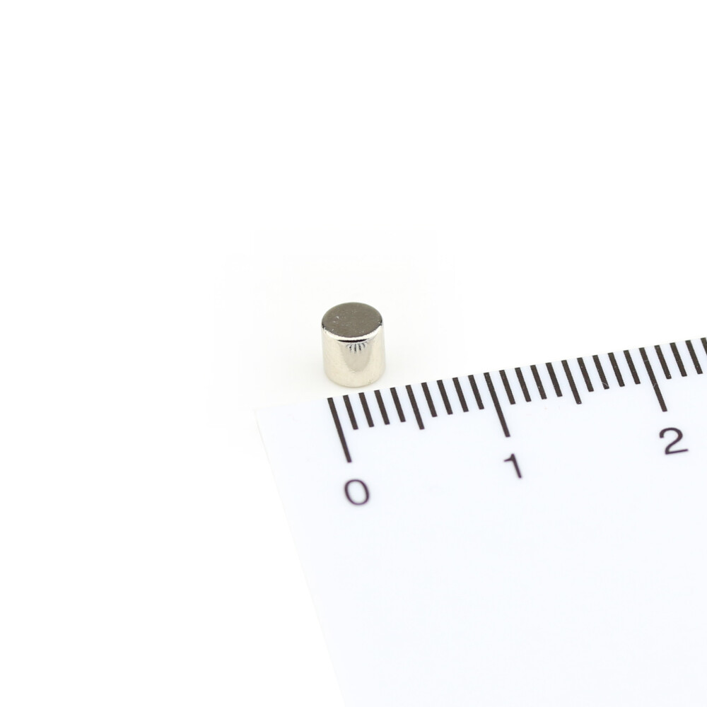 Neodymium Magnets 4x4 mm NdFeB N45