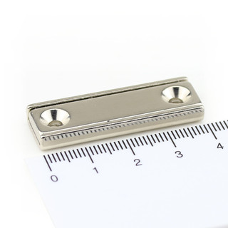 Neodymium flat pot magnets rectangular 40 x 13,5 x 5 mm with 2x counterbore