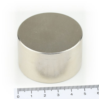 Neodym Magnete Ø50x30 mm NdFeB N45