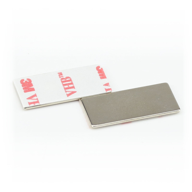 50 x Neodym Magnete selbstklebend Quader Plättchen Klebemagnete 20x20mm x 1mm
